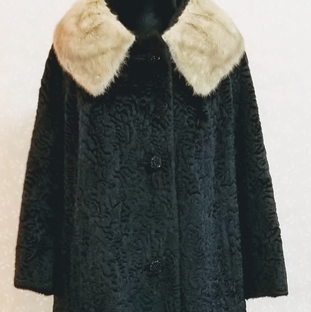 Vintage Persian Lamb / Mink Collar coat 3/4 sleeve